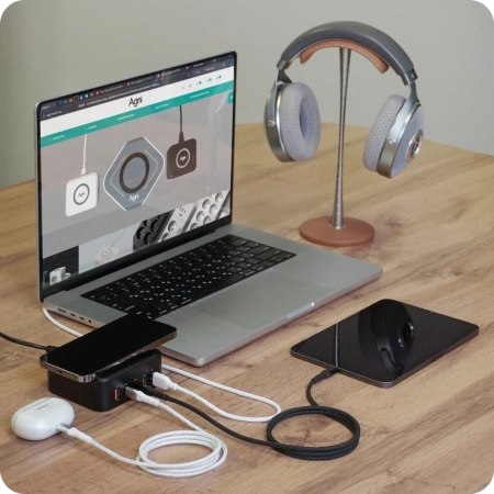 Зарядное устройство GaN 2 USB + 3 Type-C 100 Вт, 1,5 метра, чёрный TP-CA02-E