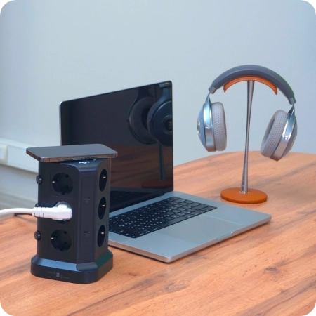 Сетевой фильтр башня 12 розеток, 2 метра, 3 USB + 2 Type-C 65 Вт, GaN, беспроводная зарядка, чёрный TP-VG6U12E-C-W